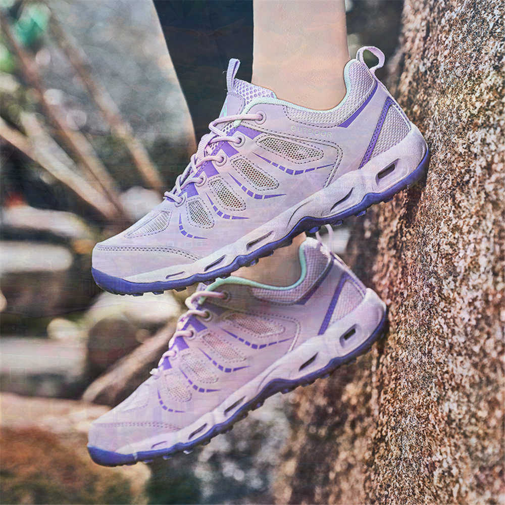 Sumer Round Tip Silver Sneaker - Vintage Collectible Shop ulasan dan harga