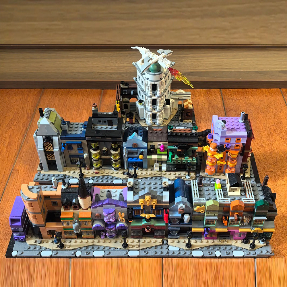 2750Pcs Medieval Magic Street  - Vintage Collectible Shop ulasan dan harga